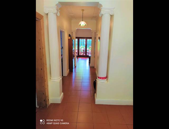4 BEDROOM HOUSE FOR SALE IN PINELANDS